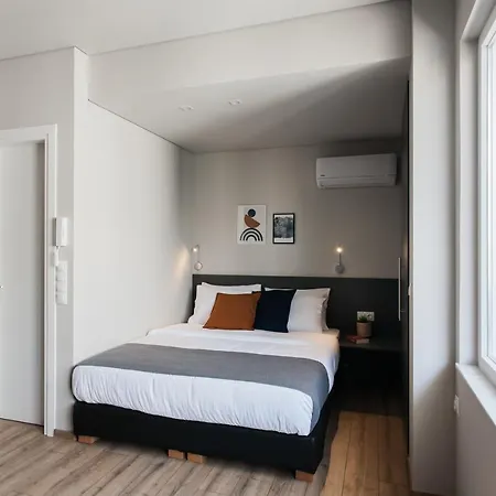 Wyz Athens Apartments By Upstreet-3